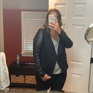 BLACK FAUX LEATHER & PONTE MOTO JACKET